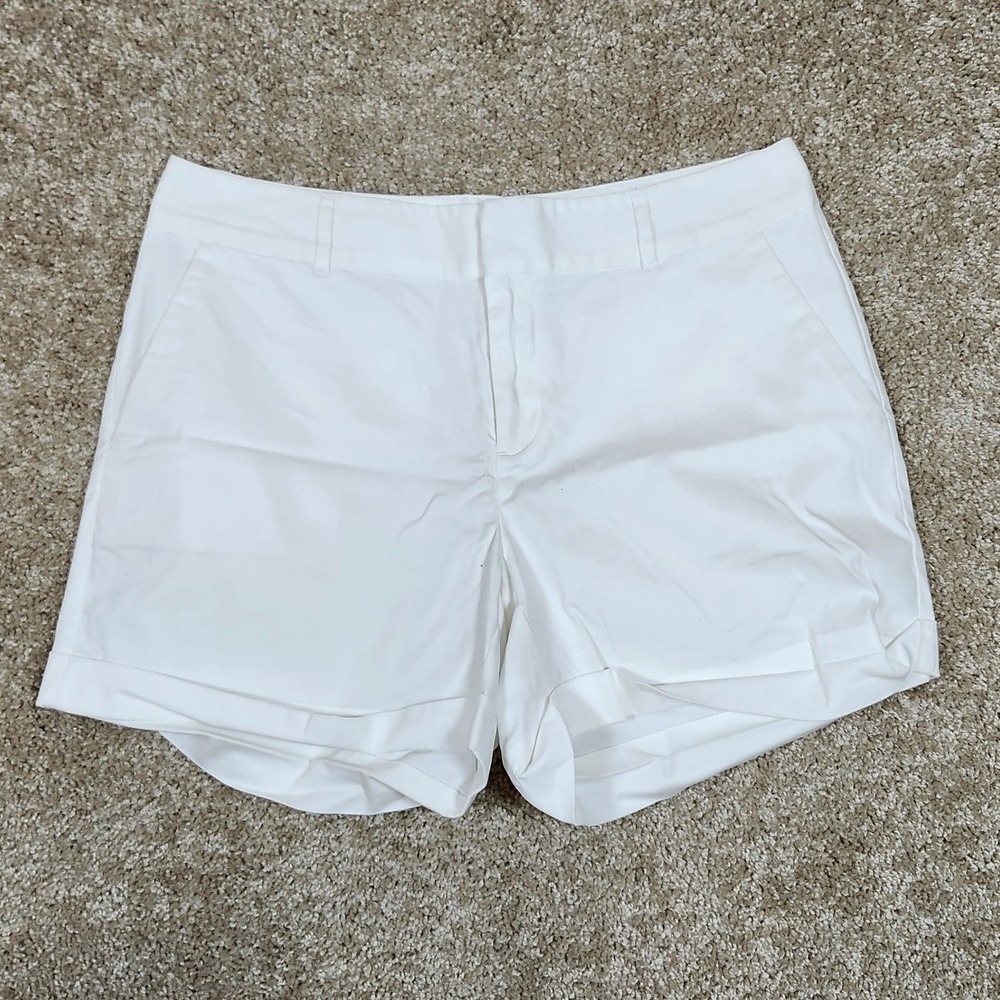 Maison Jules Shorts Maddie Everyday White Cotton Blend Cuffed Casual Size 10